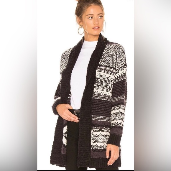 Free People Cozy Cabin Cardigan wrap style w belt Size XS Excellent Condition - Picture 2 of 16